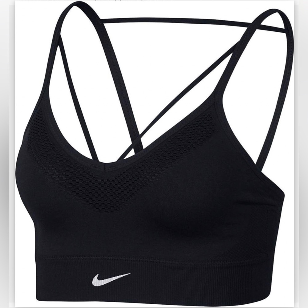 Nike Women's Seamless Light-Support Sports Bra - Black